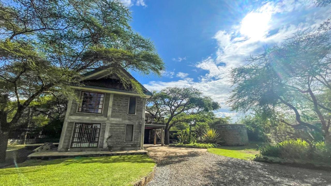 The Treehouse Villa Nakuru Exteriör bild